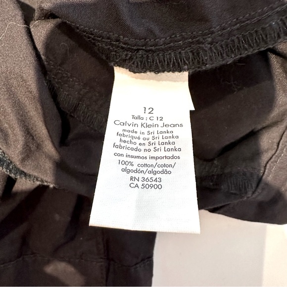 Women’s Calvin Klein Jeans Short in Black, Size 12 - Picture 9 of 9